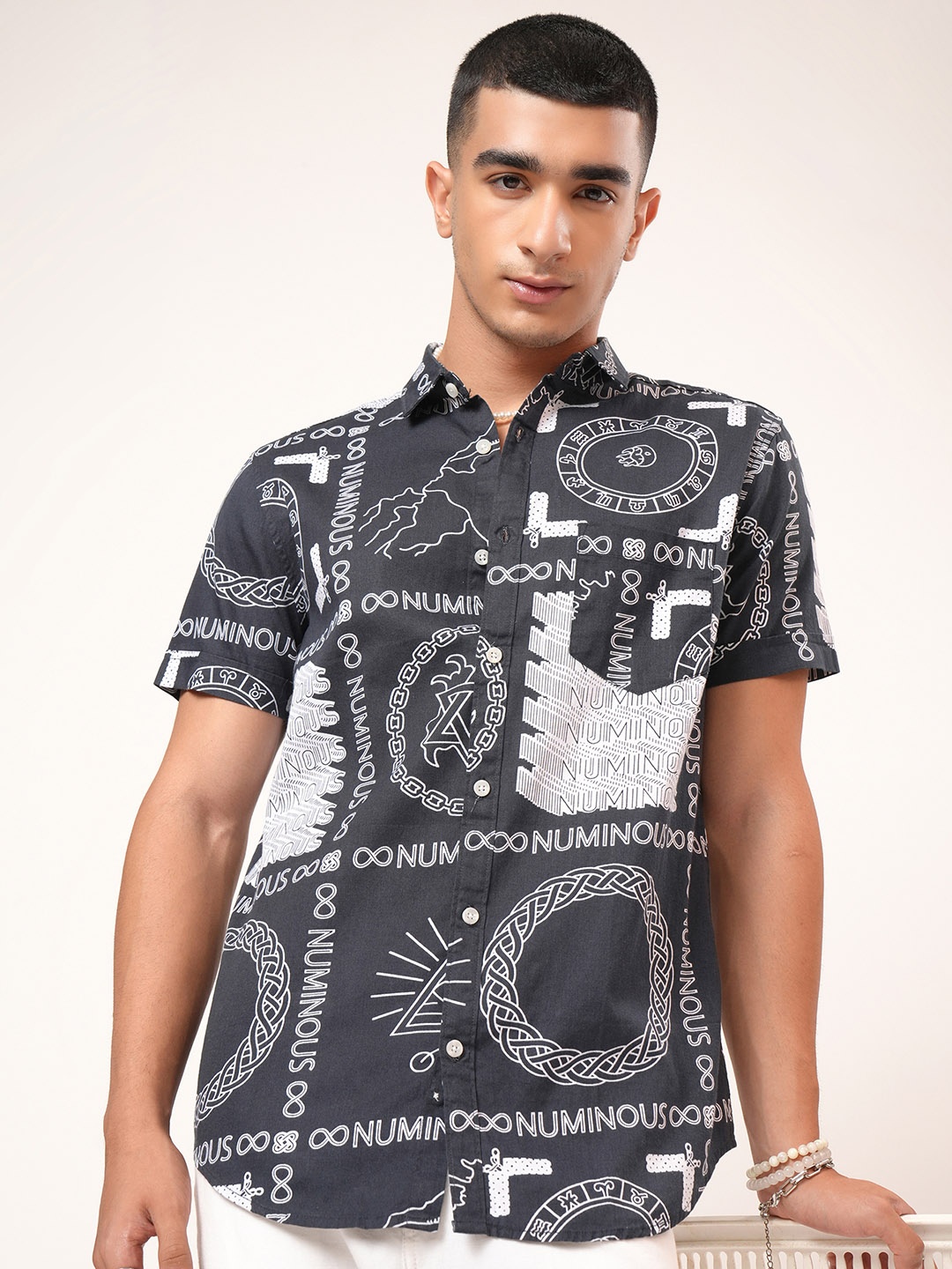 

HIGHLANDER Men Grey Slim Fit Printed Casual Shirt