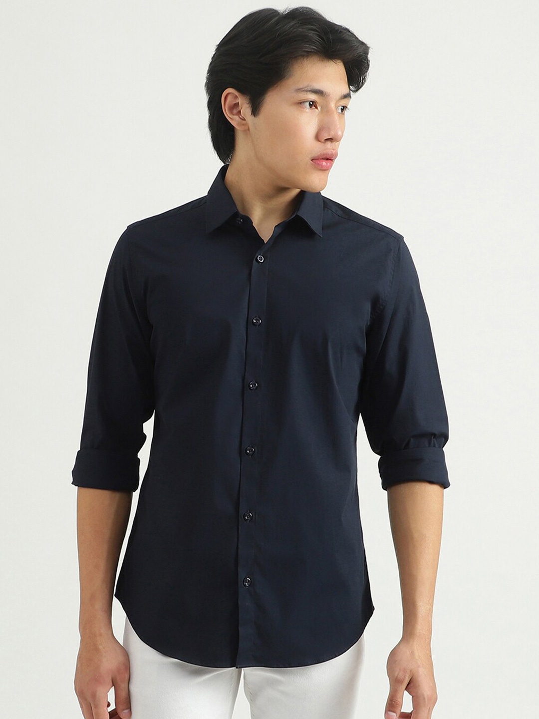 

United Colors of Benetton Men Navy Blue Slim Fit Casual Shirt