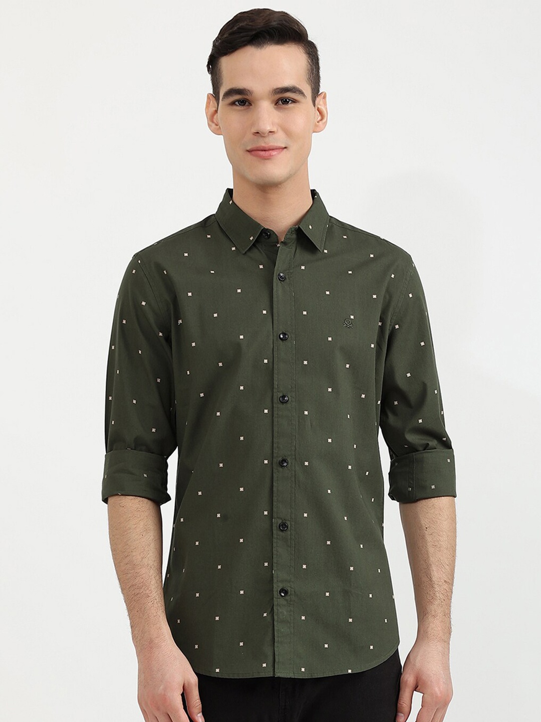 

United Colors of Benetton Men Olive Green Slim Fit Printed Casual Shirt