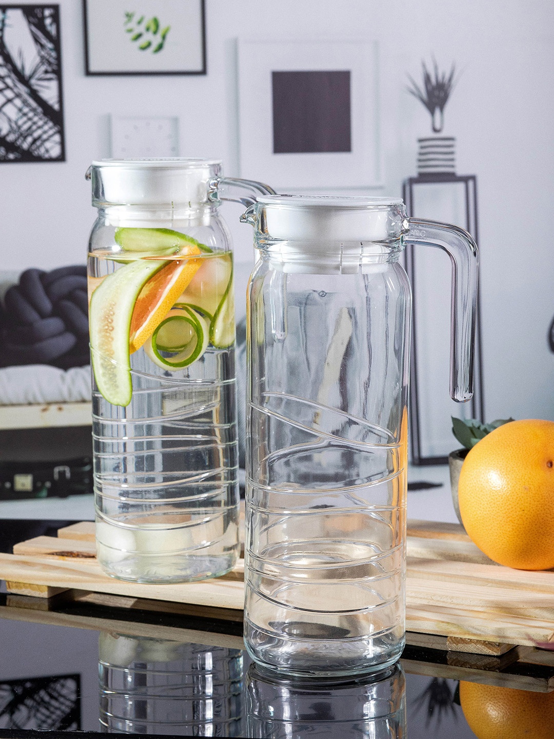 

Luminarc Set of 2 Glass Dona Circle Transparent Jug with Lid 1L