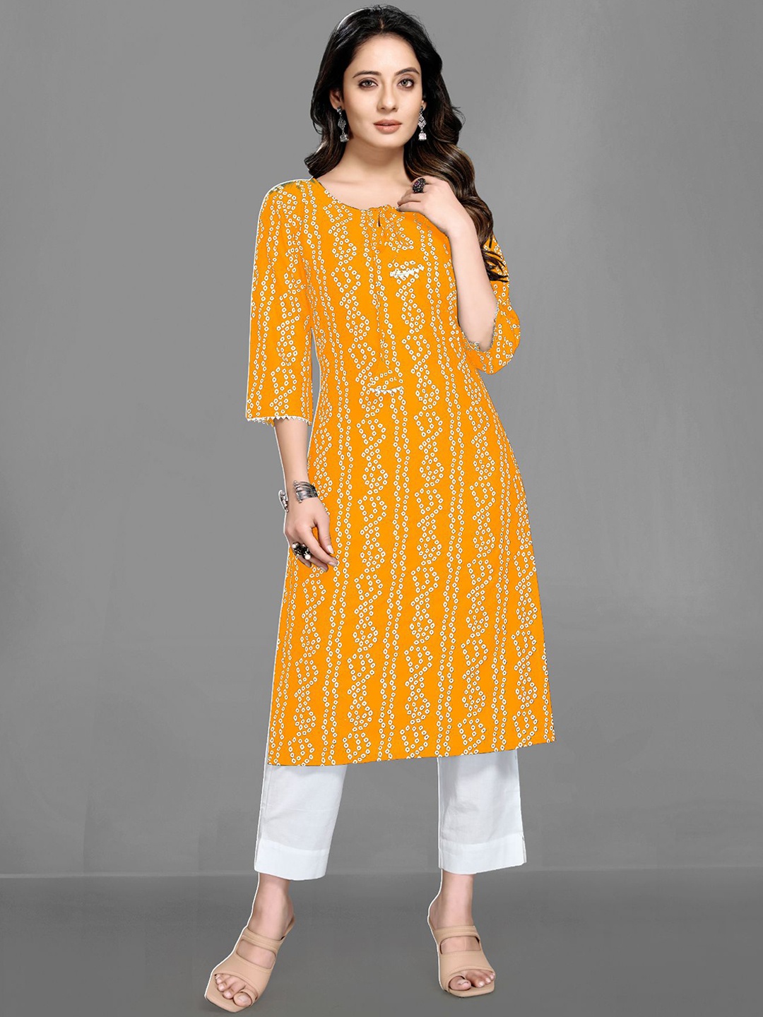 

Queenswear Creation Women Yellow Ethnic Motifs Printed Kurta