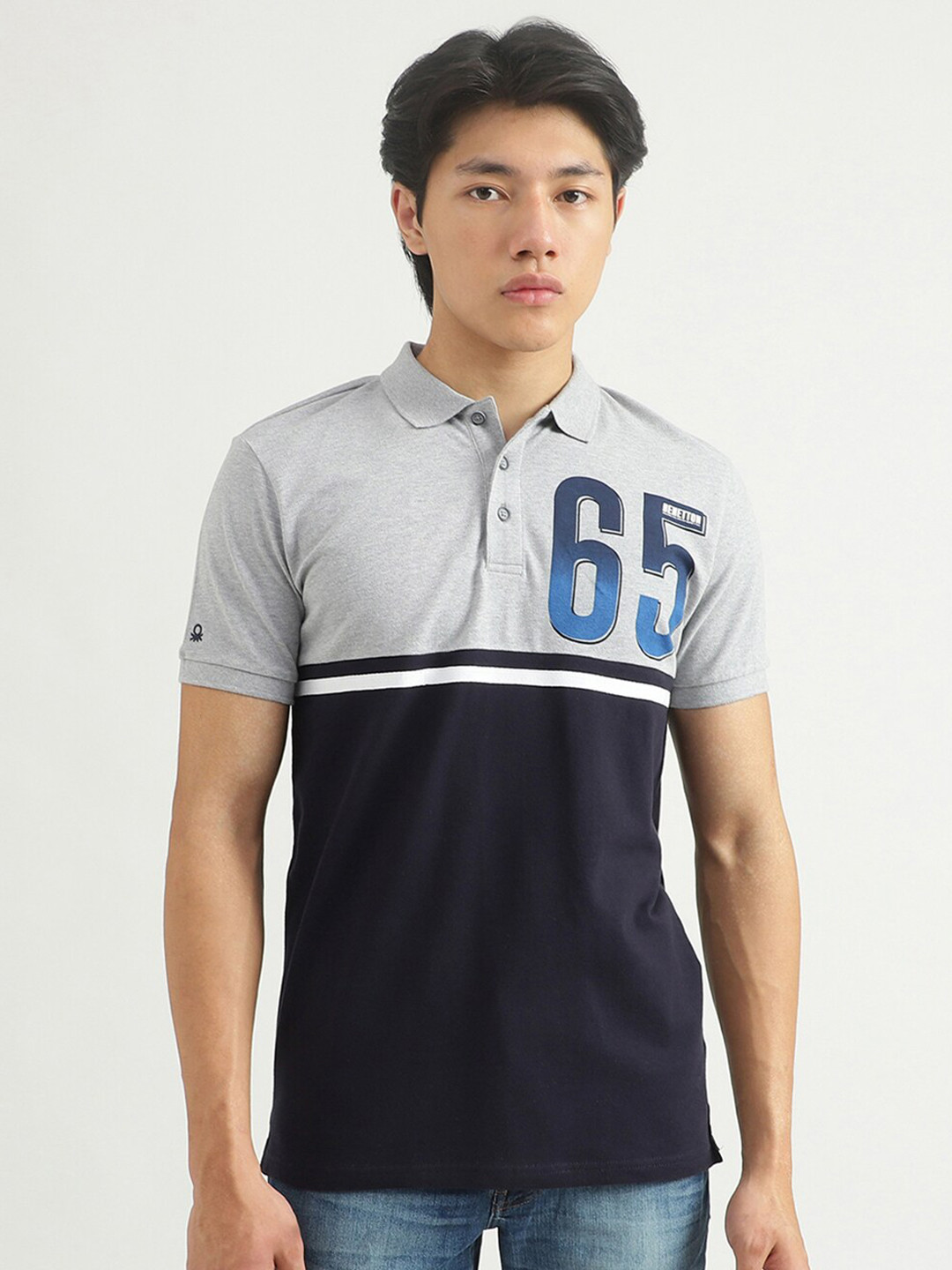

United Colors of Benetton Men Grey & Black Colourblocked Polo Collar Cotton T-shirt
