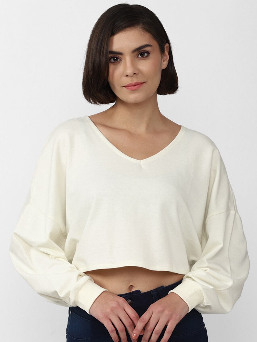 

FOREVER 21 Cream-Coloured Boxy Crop Top