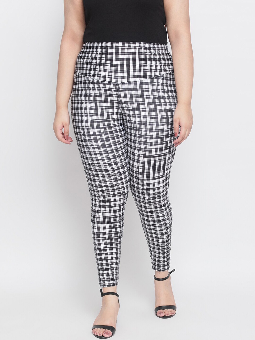 

Amydus Women Black Printed Jeggings