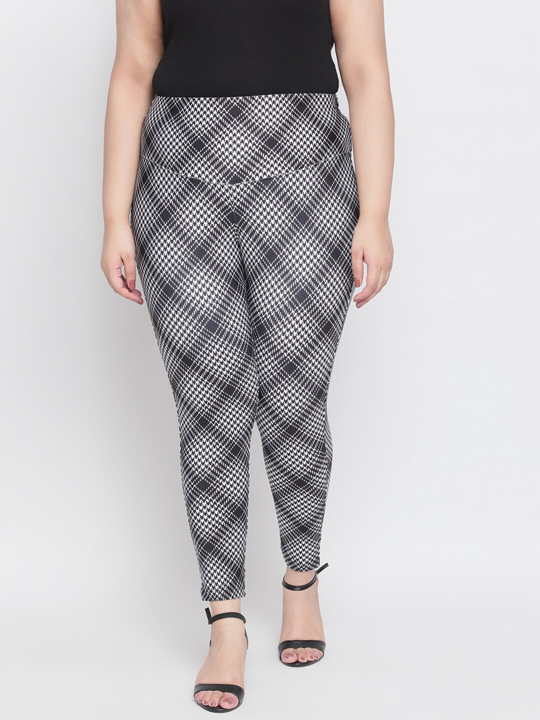 

Amydus Women Plus Size Printed Jeggings, Black