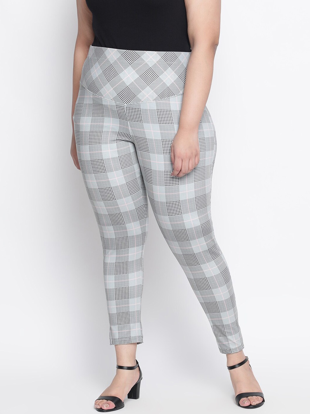 

Amydus Women Grey Checked Straight Fit Trousers