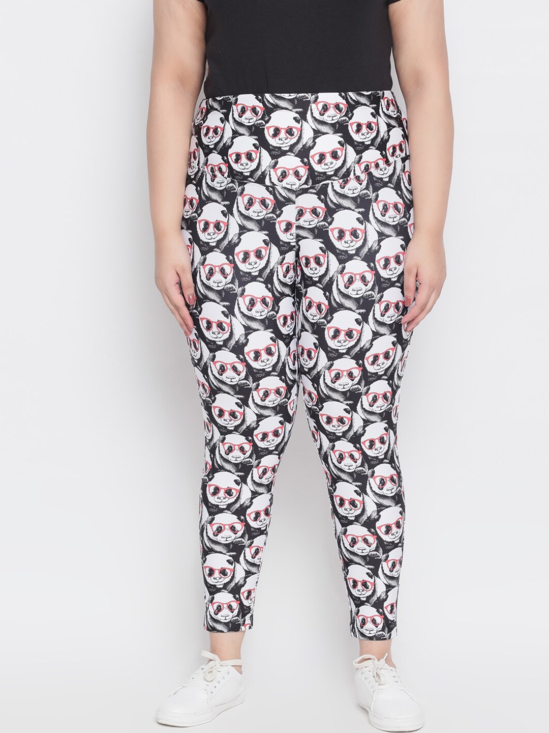 

Amydus Women Black & White Printed Jeggings