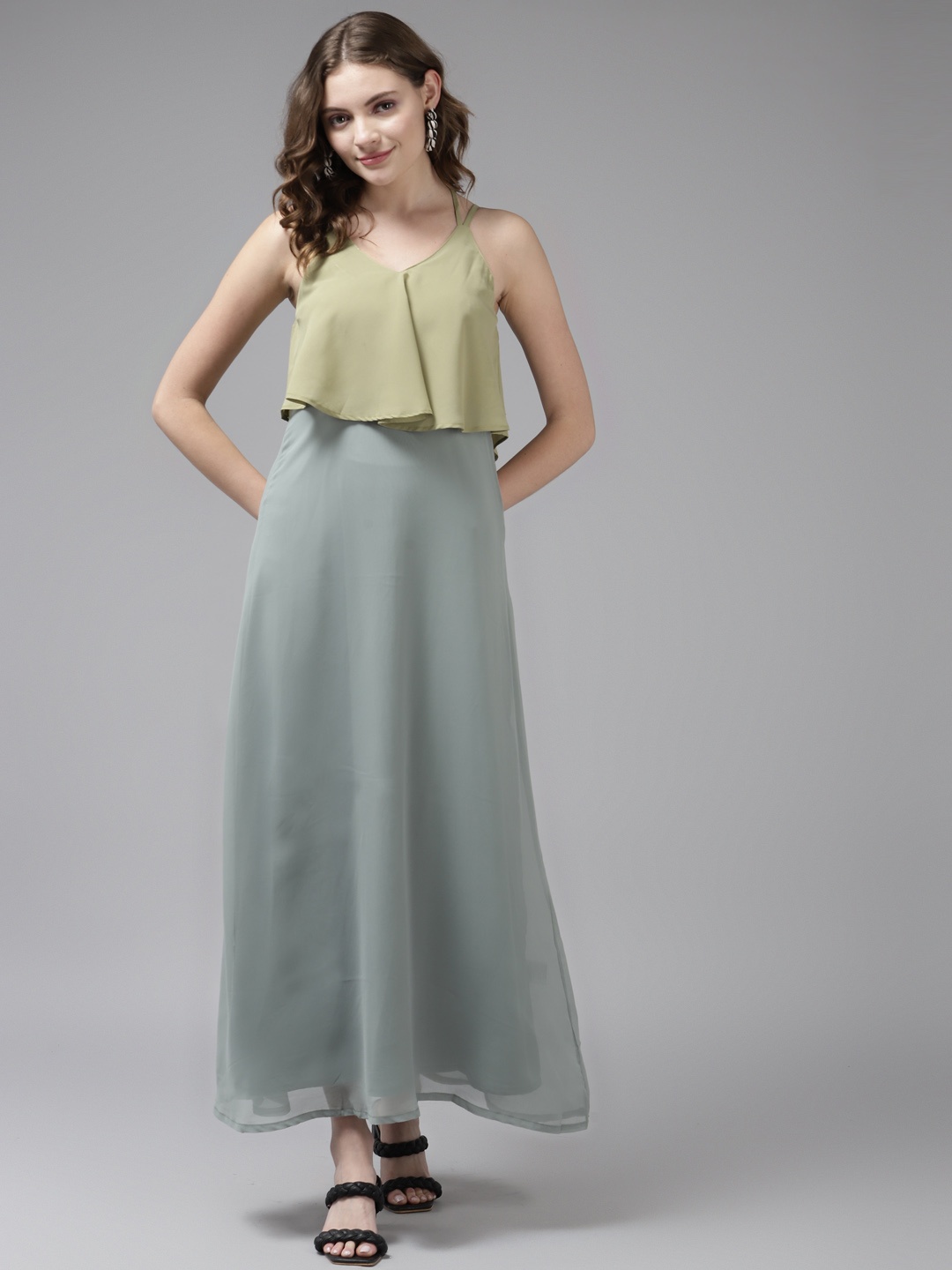 

Aarika Green & Grey Colourblocked Georgette A-Line Maxi Dress with Attached Cape
