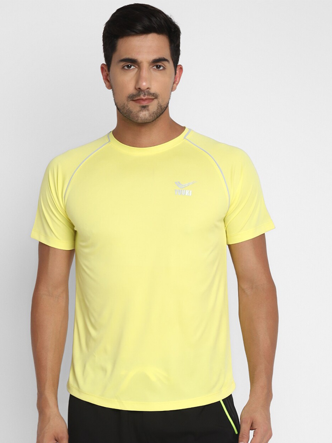 

Yuuki Men Yellow Brand Logo T-shirt