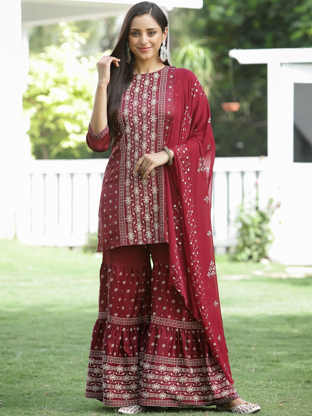 

Juniper Women Maroon And Off White Ethnic Motifs Printed Kurta With Sharara And Dupatta