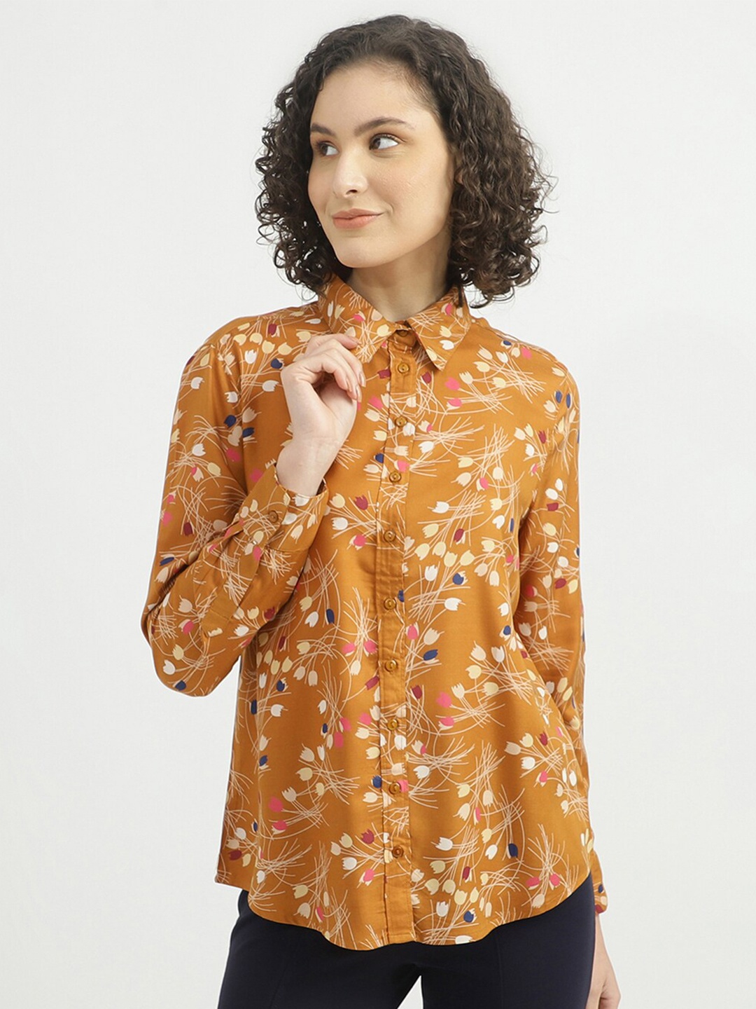 

United Colors of Benetton Women Brown Floral Printed Casual Shirt