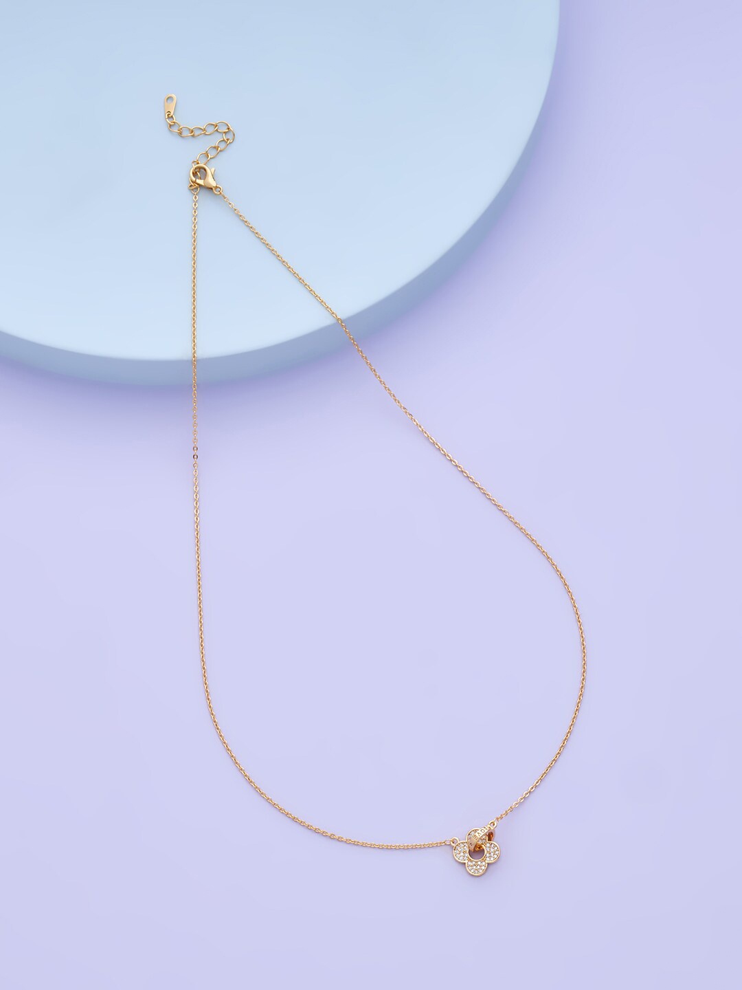 

Kushal's Fashion Jewellery Gold-Toned & White Copper Gold-Plated Antique Chain