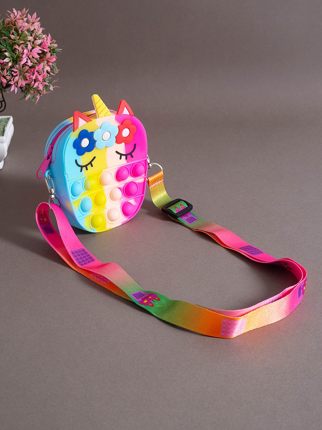 

Golden Peacock Pink Structured Sling Bag