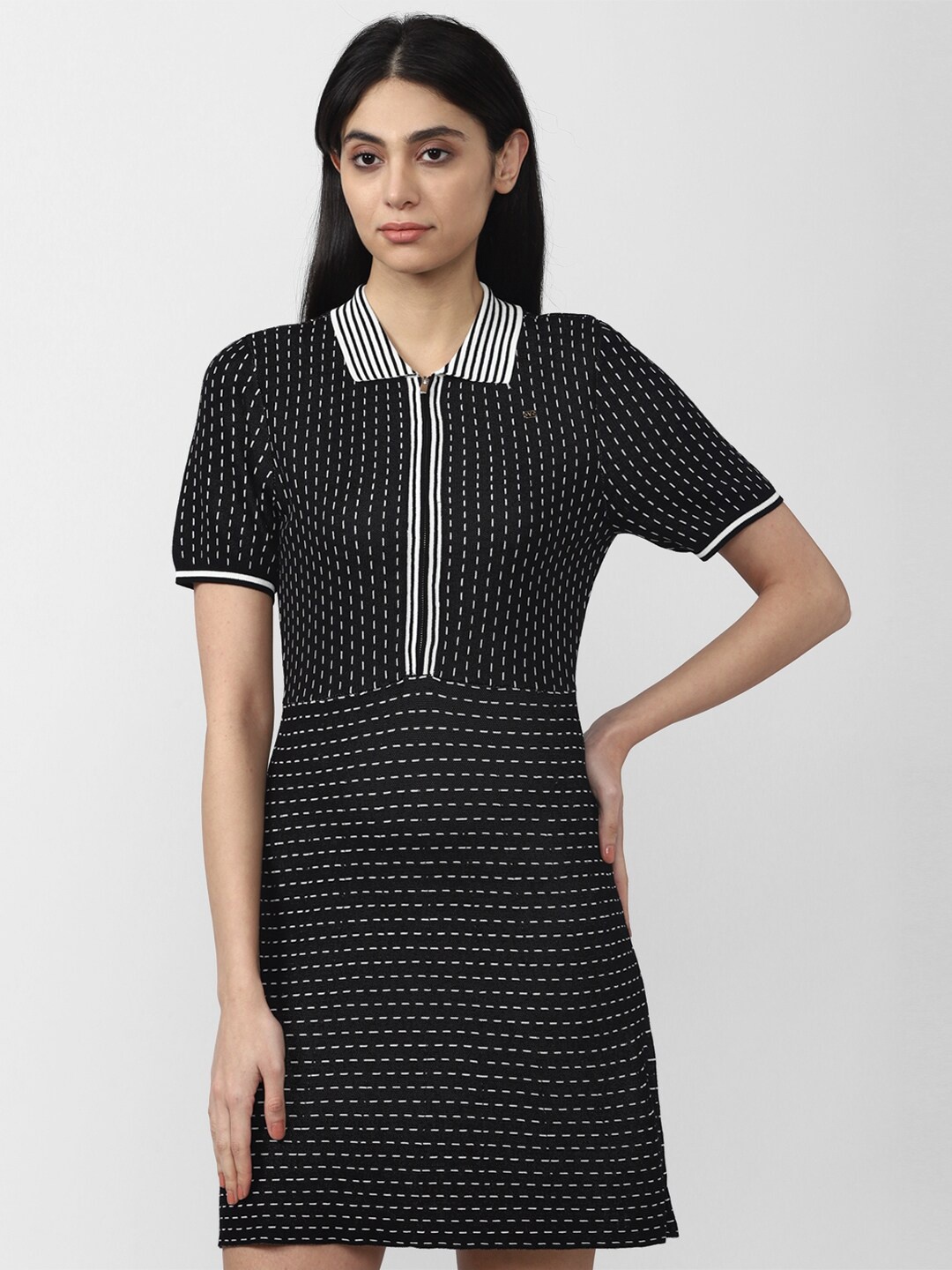 

Van Heusen Woman Grey & Black Printed Cotton Sheath Dress