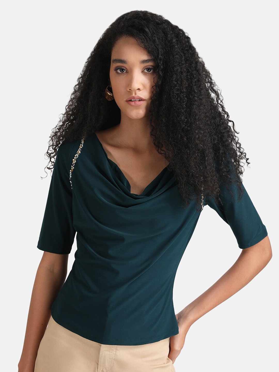 

Kazo Green Cowl Neck Top