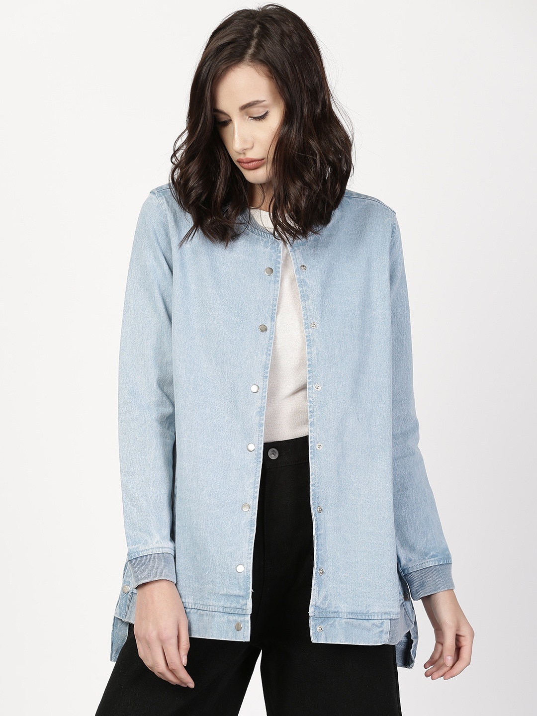 

ether Women Blue Solid Denim Jacket