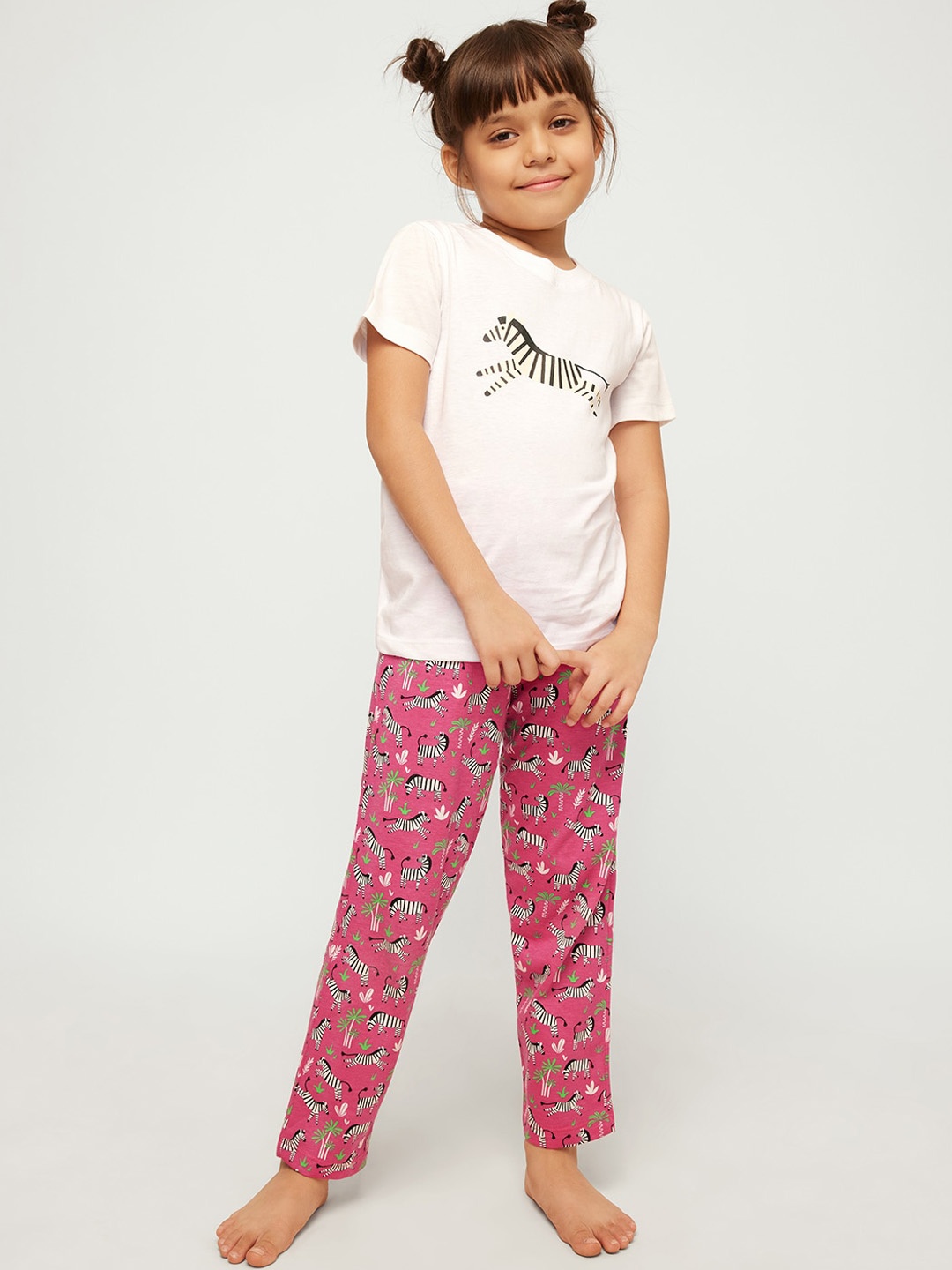 

frangipani Girls Pink & White Printed Pure Cotton Night suit
