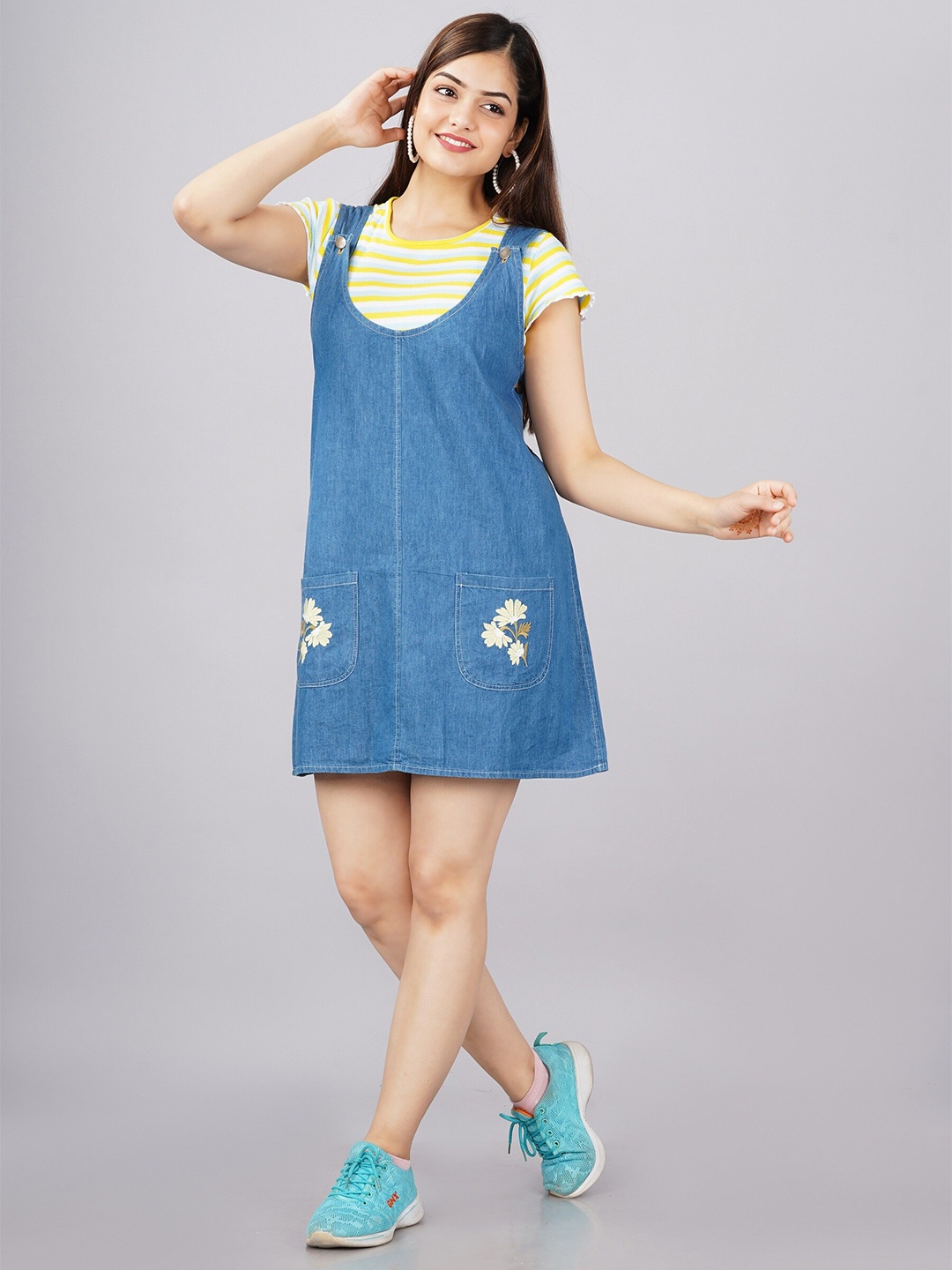 

SUMAVI-FASHION Blue Linen Denim Pinafore Dress