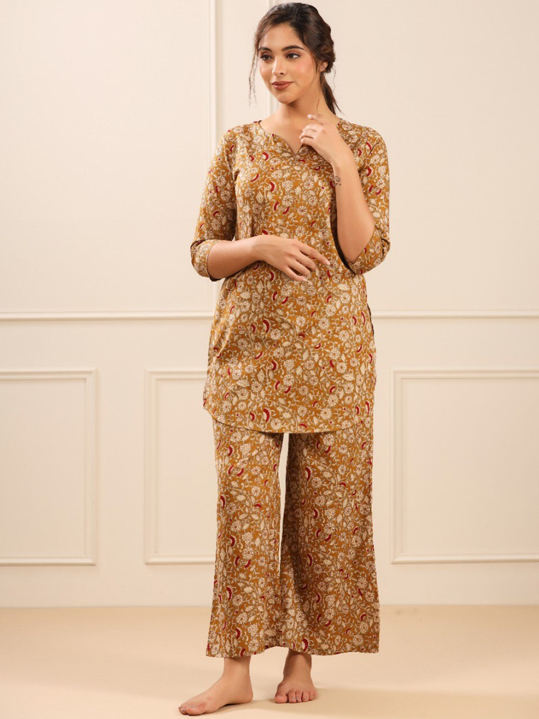 

JISORA Women Mustard & Cream-Coloured Printed Pure Cotton Night suit