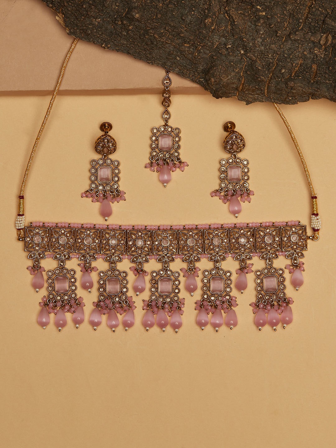 

Voylla Gold-Plated Pink Stone-Studded Jewellery Set