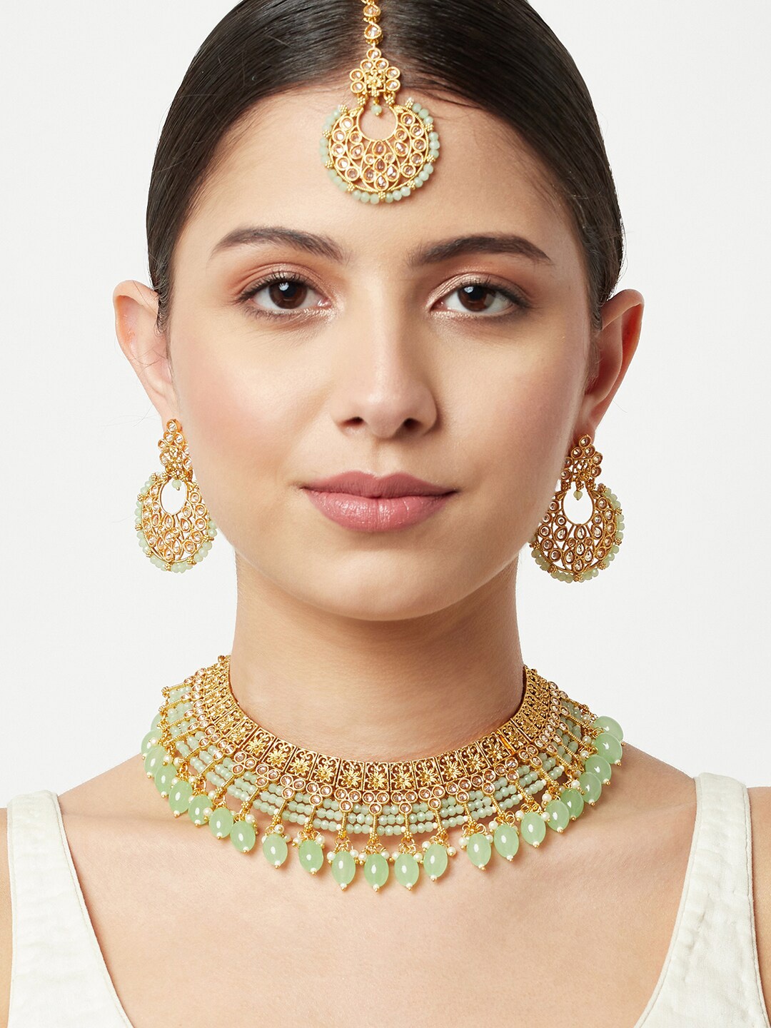 

Voylla Gold-Plated White Stones Studded Jewellery Set