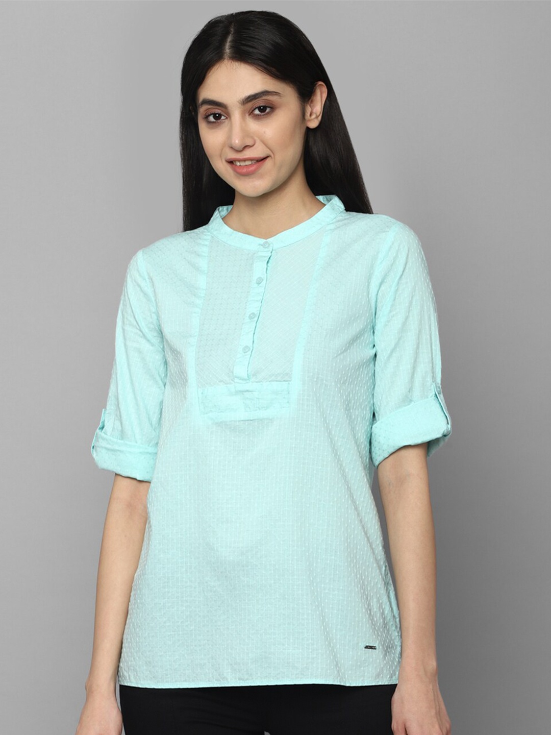 

Allen Solly Woman Sea Green Mandarin Collar Pure Cotton Tunic