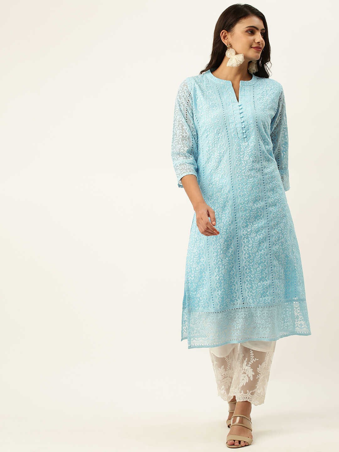 

ZOLA Women Blue Chikankari Embroidered Georgette Kurta