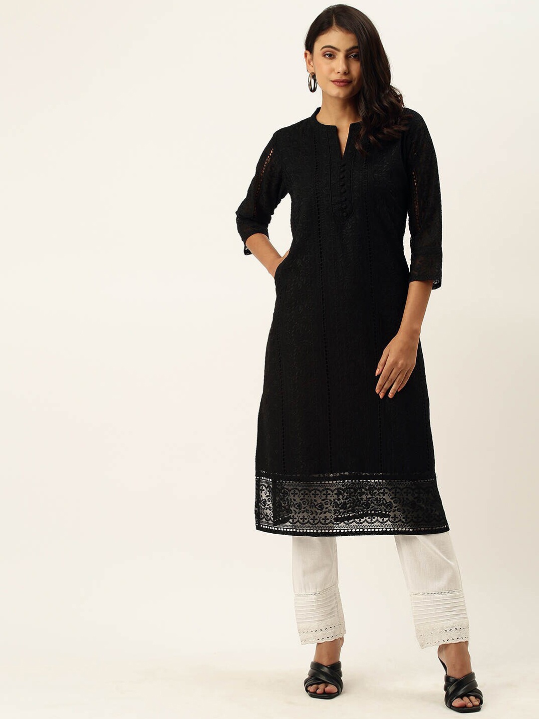 

ZOLA Women Black Chikankari Embroidered Georgette Kurta