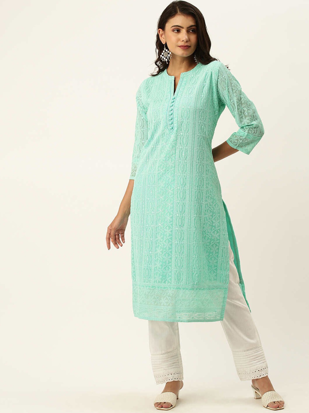 

ZOLA Women Sea Green Chikankari Embroidered Georgette Straight Kurta