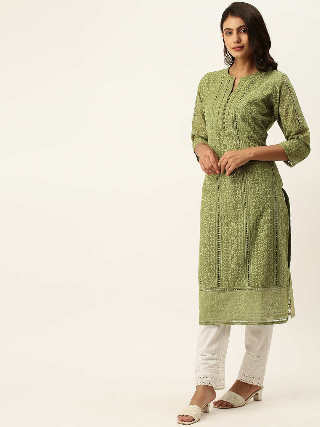 

ZOLA Women Green Chikankari Embroidered Georgette Straight Kurta