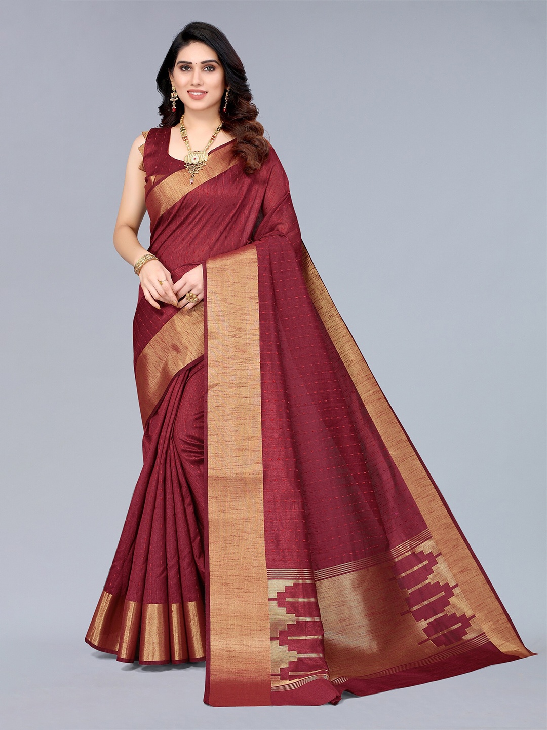 

Winza Designer Maroon & Gold-Toned Zari Silk Blend Banarasi Saree