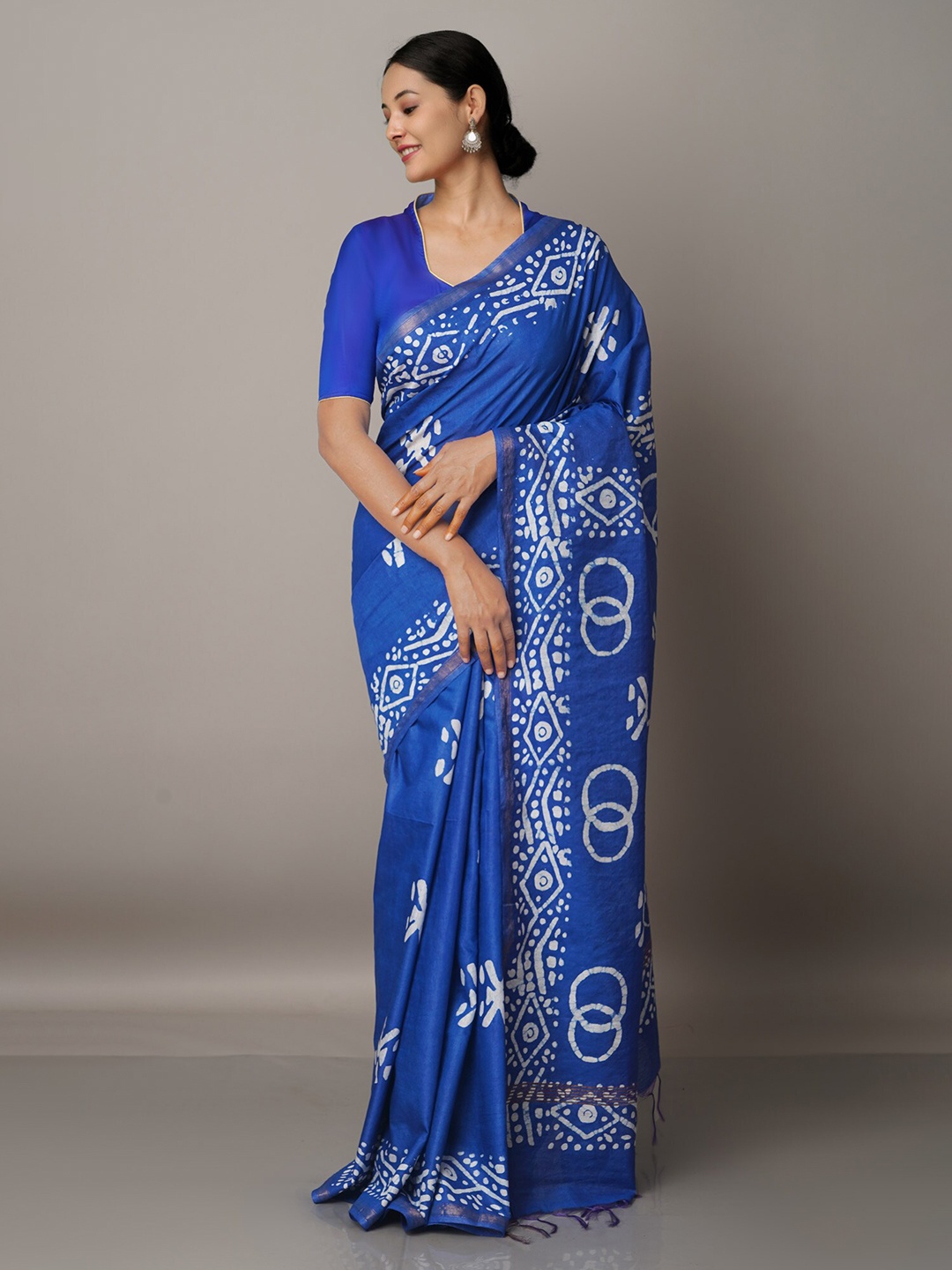 

Unnati Silks Blue & Off White Batik Zari Pure Silk Chanderi Saree