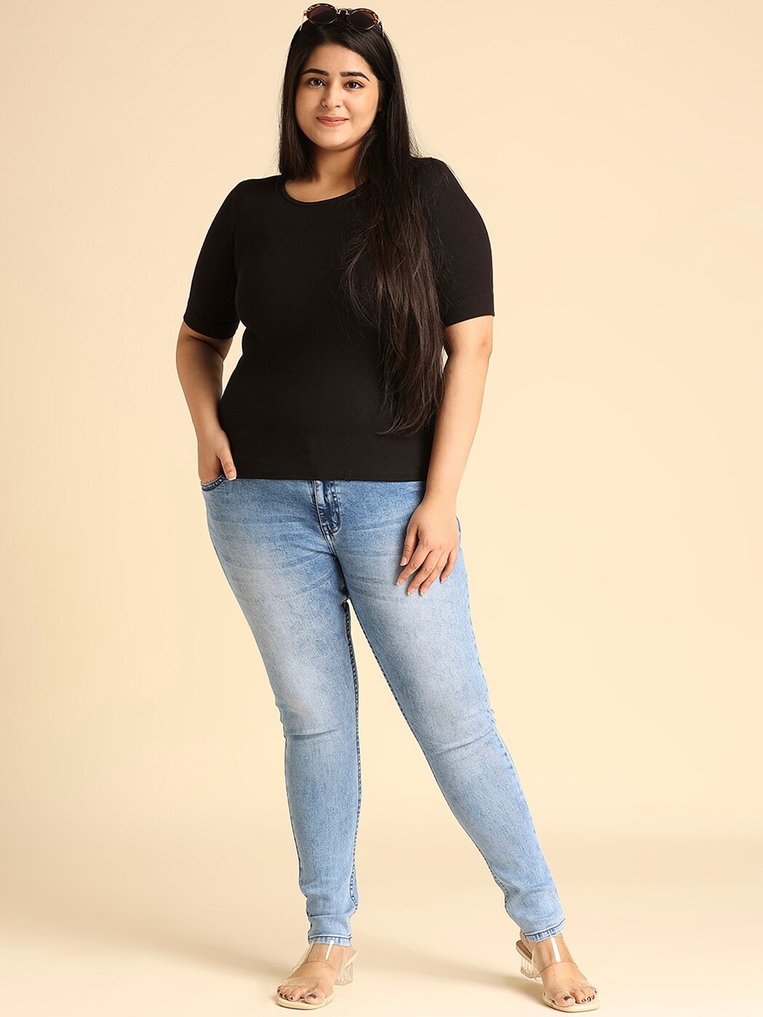

High Star Women Plus Size Blue Slim Fit Low Distress Heavy Fade Stretchable Jeans