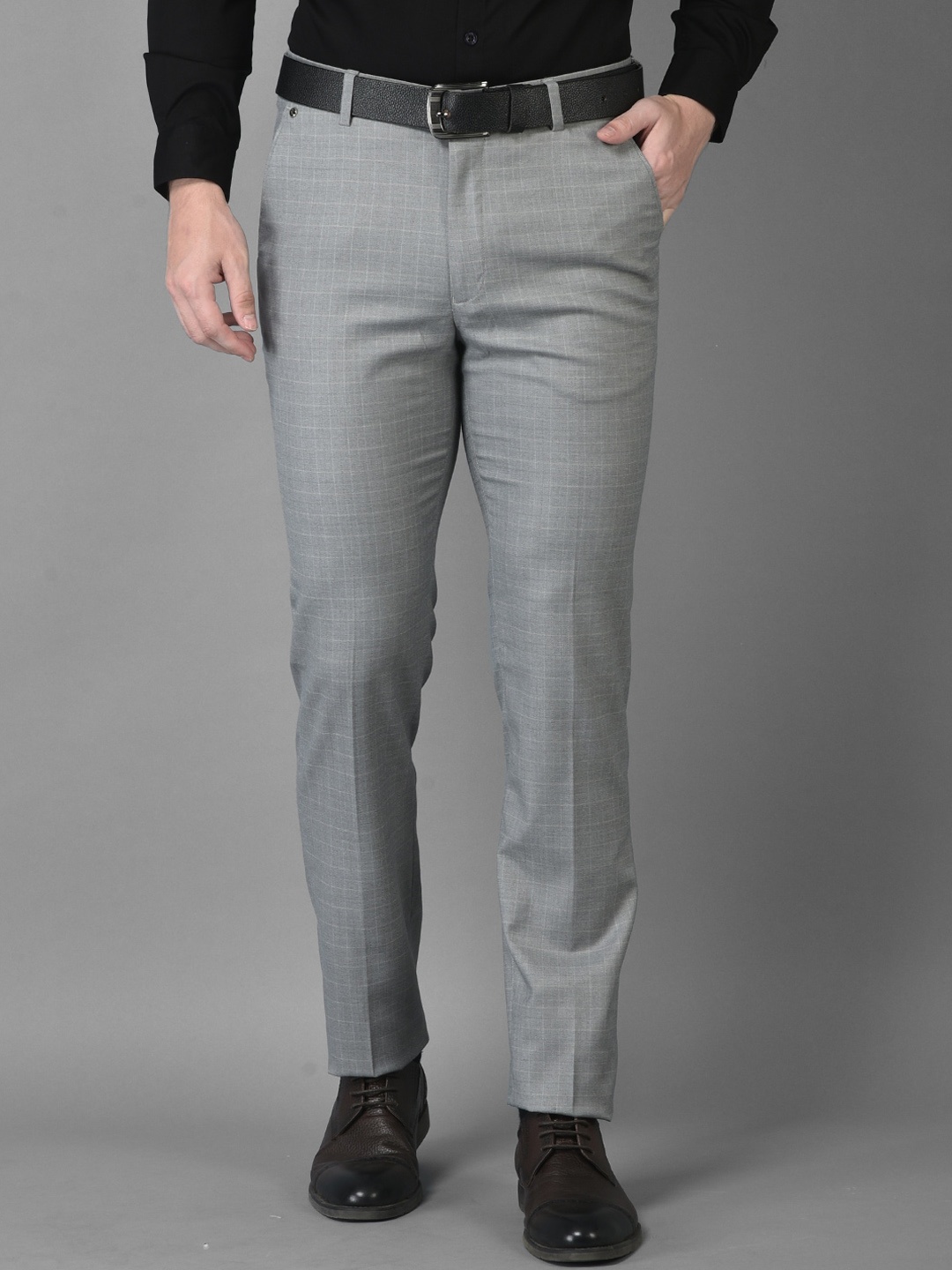 

Canary London Men Grey Checked Smart Slim Fit Wrinkle Free Trousers