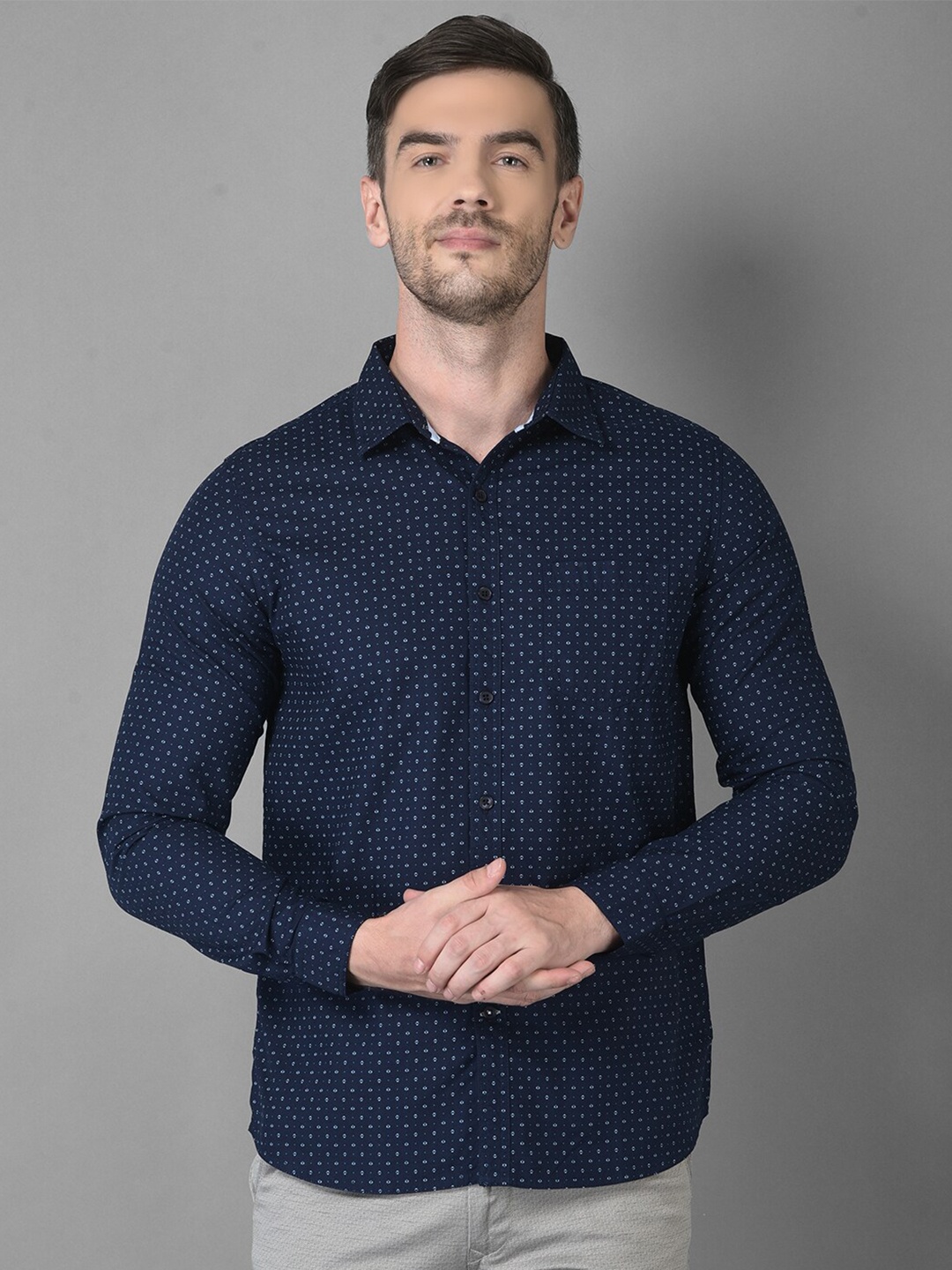 

Canary London Men Navy Blue Smart Slim Fit Printed Casual Shirt