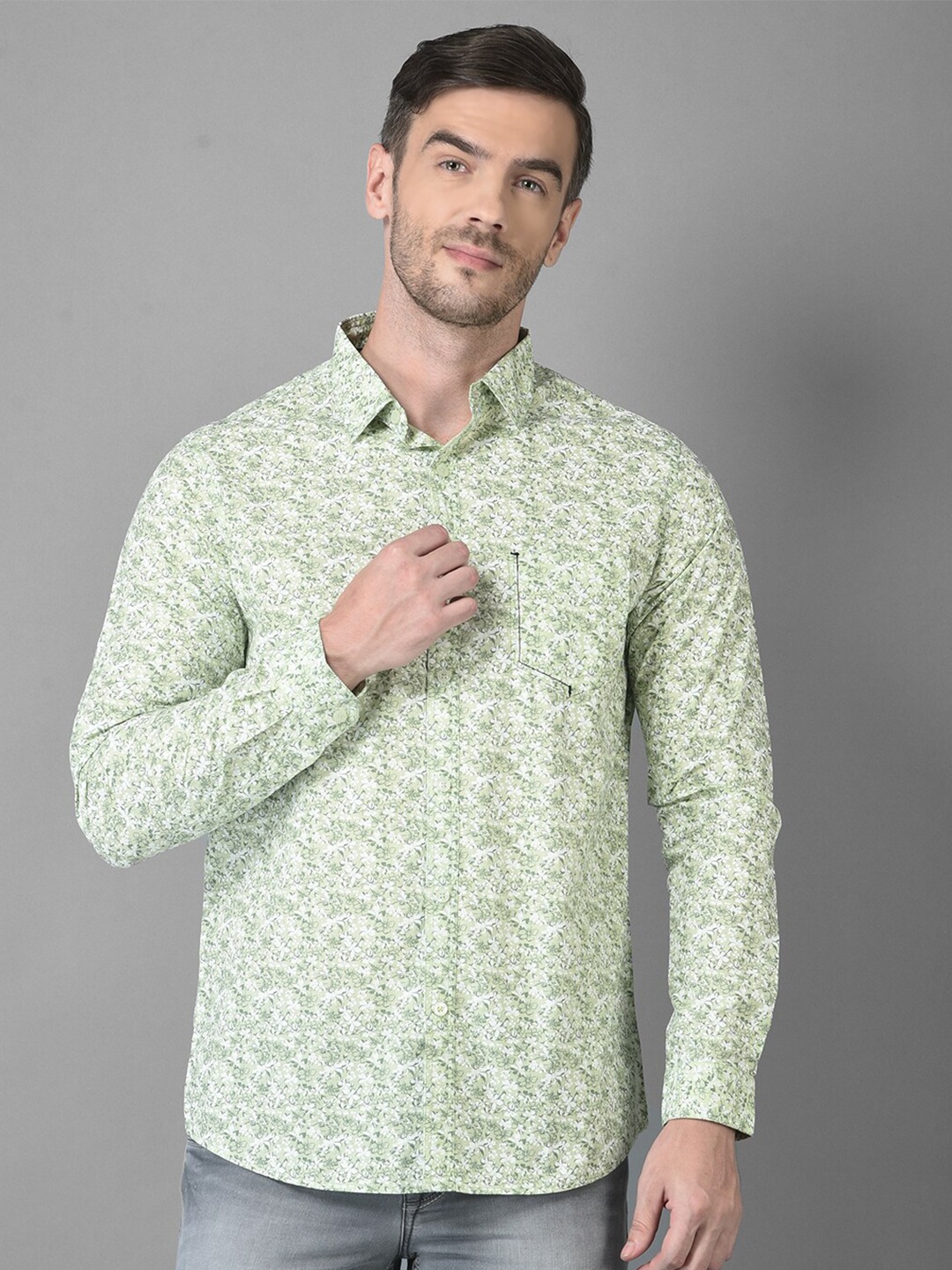 

Canary London Men Green Smart Slim Fit Floral Printed Casual Shirt