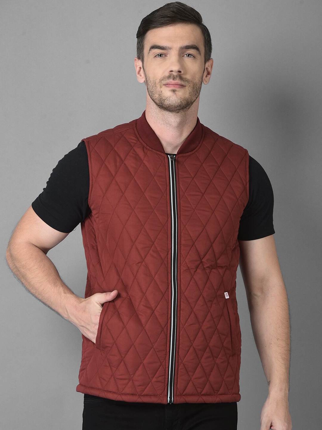 

Canary London Men Rust Geometric Lightweight Quilted Jacket