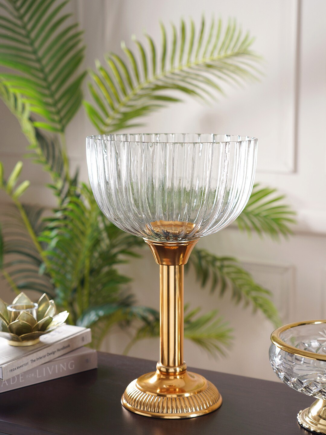

Pure Home and Living Transparent & Gold-Toned Textured Hurricane Candle Holders