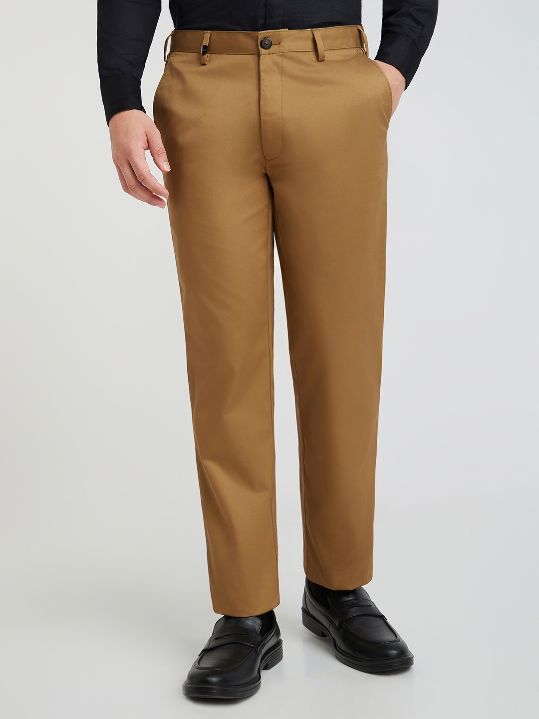 

Park Avenue Men Beige Slim Fit Trousers