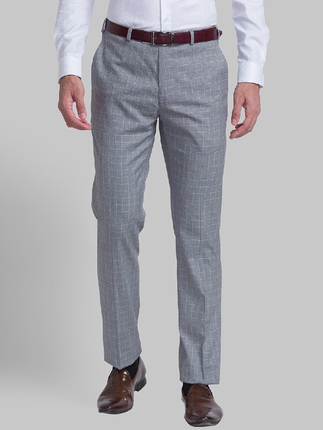 

Raymond Men Grey Solid Formal Trousers