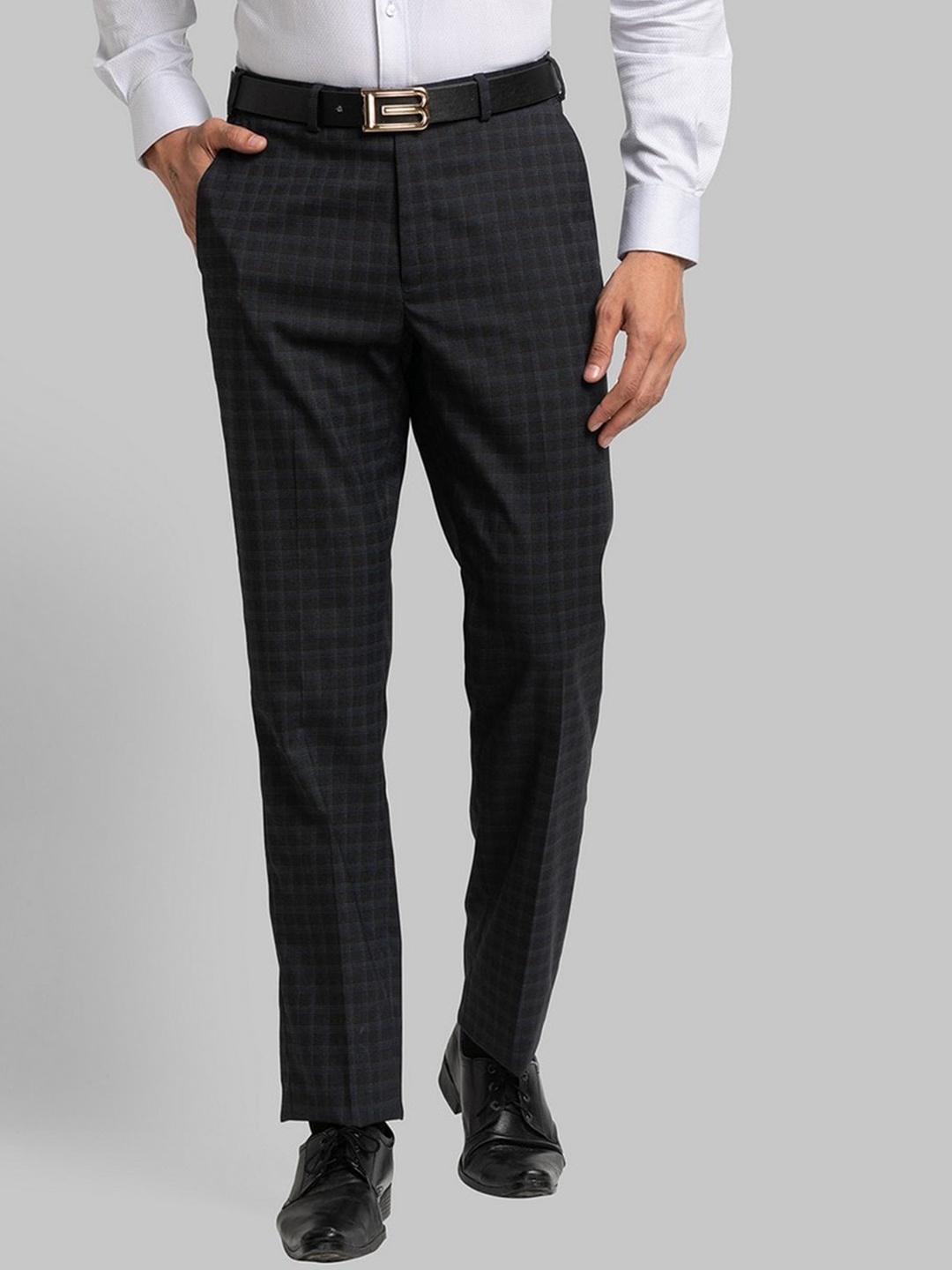 

Raymond Men Black Solid Contemporary Fit Formal Trouser