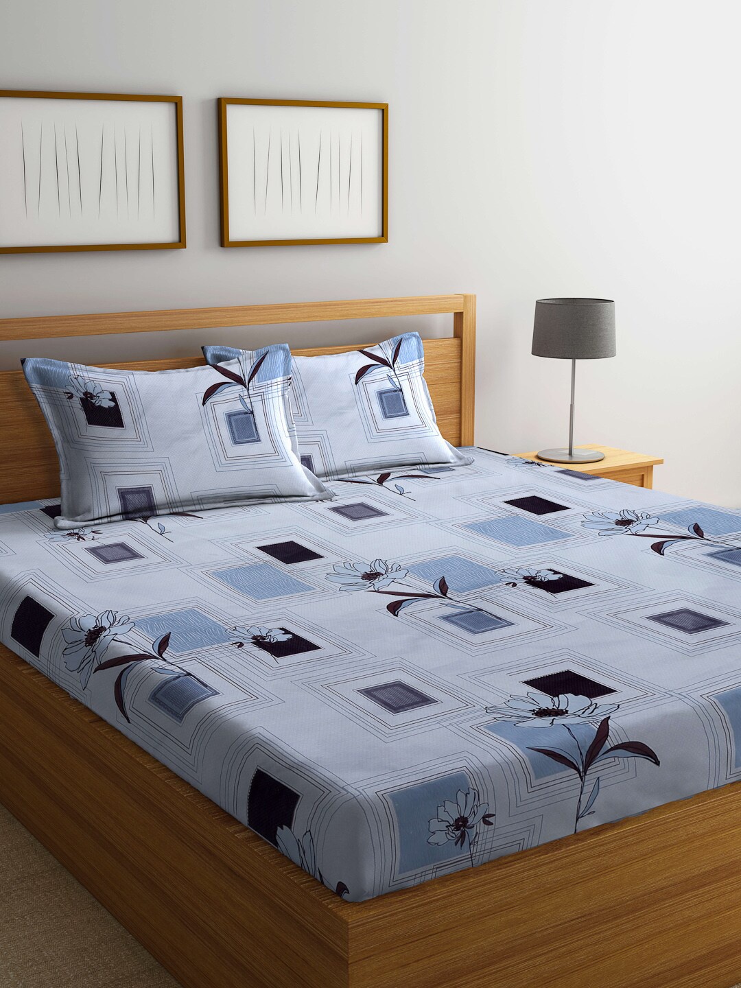 

Arrabi White & Blue Floral 300 TC King Bedsheet with 2 Pillow Covers