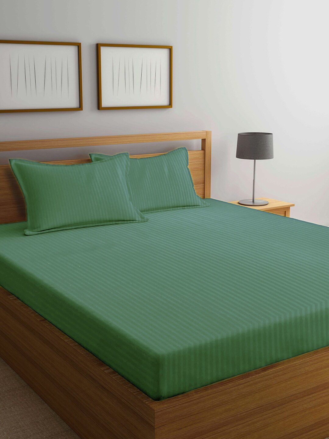 

Arrabi Green Striped 300 TC King Bedsheet with 2 Pillow Covers