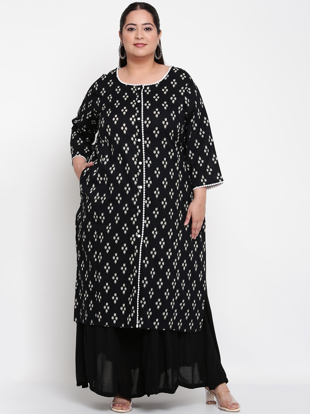 

Sringam Plus Size Women Black & White Printed Kurta