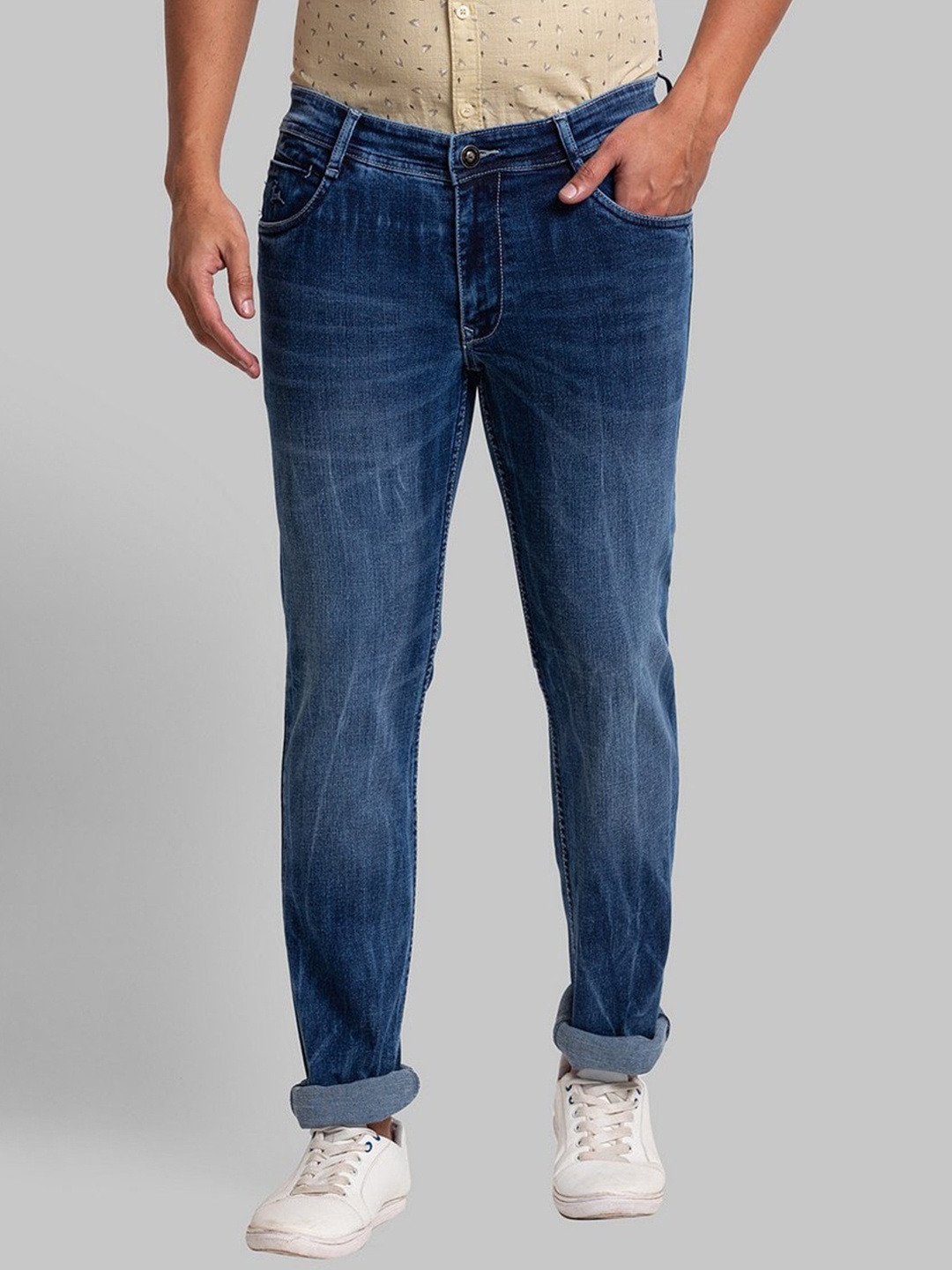 

Parx Men Blue Slim Fit Heavy Fade Jeans