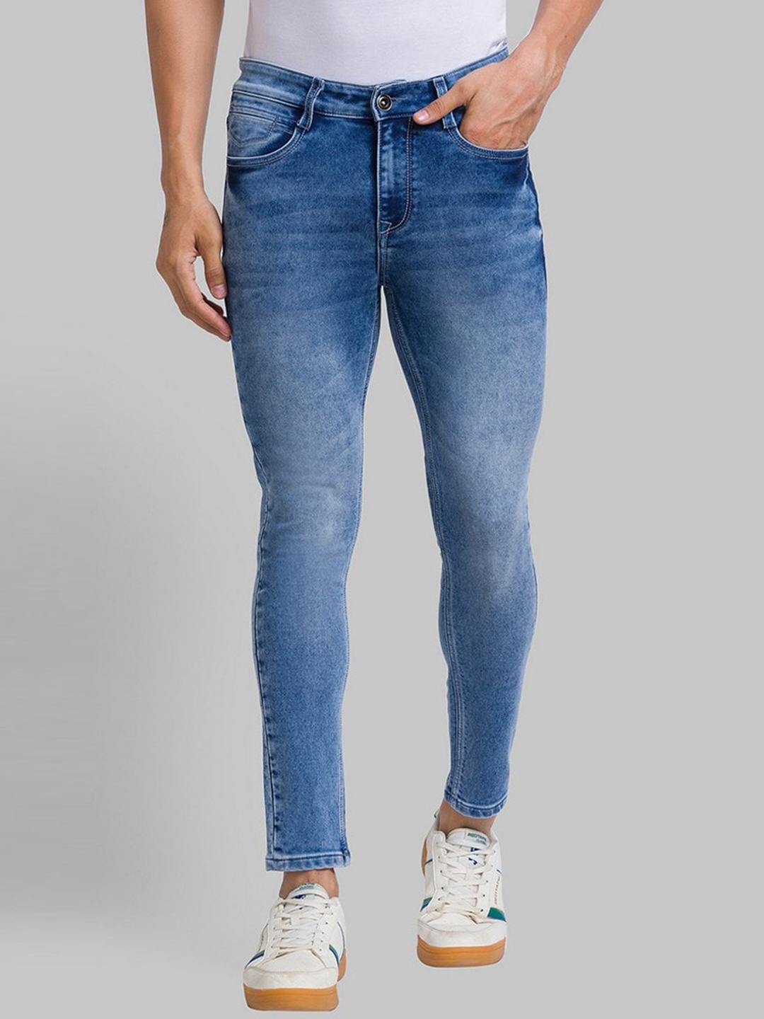 

Parx Men Blue Skinny Fit Heavy Fade Jeans