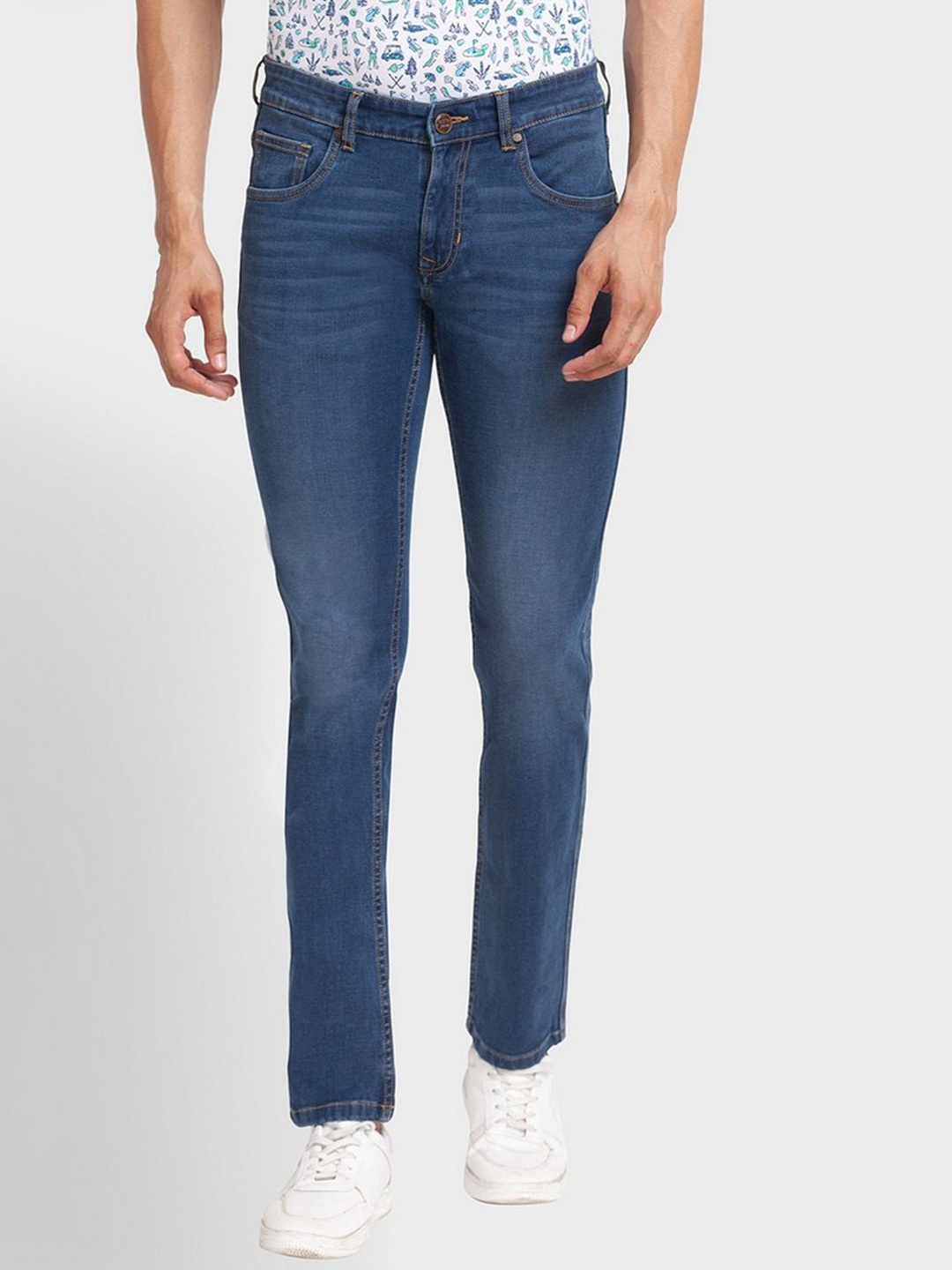 

ColorPlus Men Blue Tapered Fit Light Fade Jeans