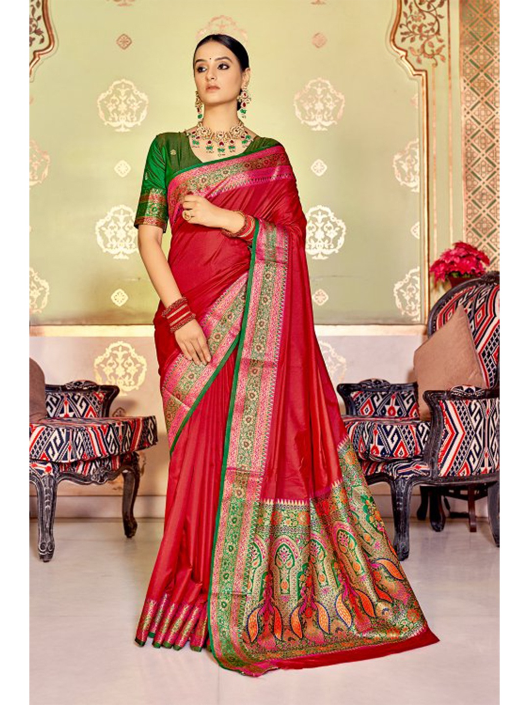 

KARAGIRI Red & Green Zari Saree