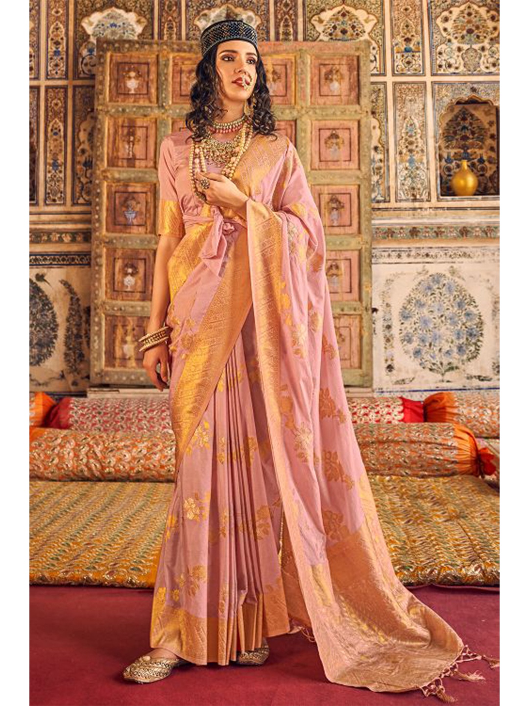 

KARAGIRI Rose & Gold-Toned Floral Zari Saree