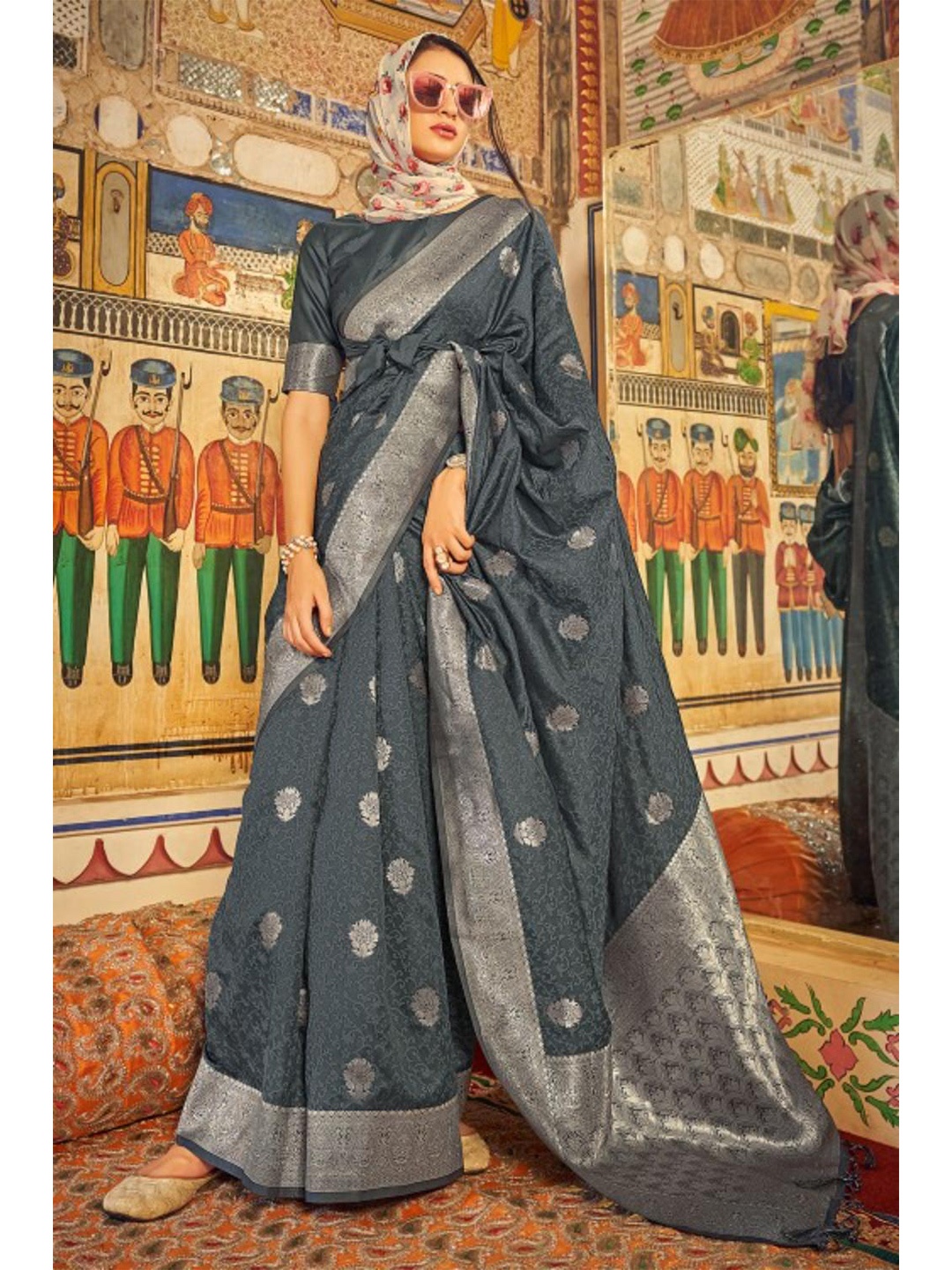 

KARAGIRI Grey & Silver-Toned Ethnic Motifs Satin Saree